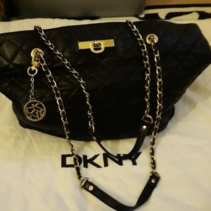 DKNY (hand bag)